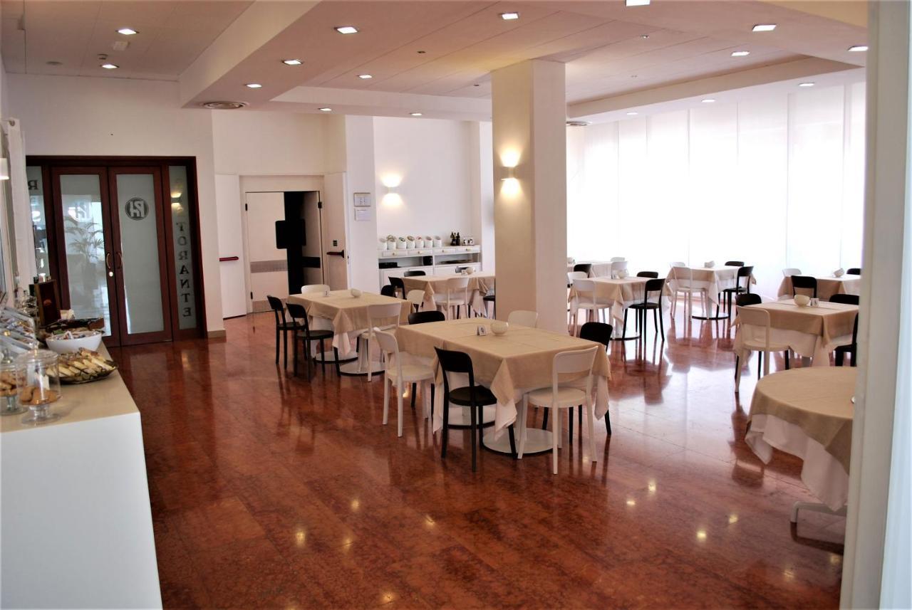 Park Hotel Mar Grande Taranto Luaran gambar