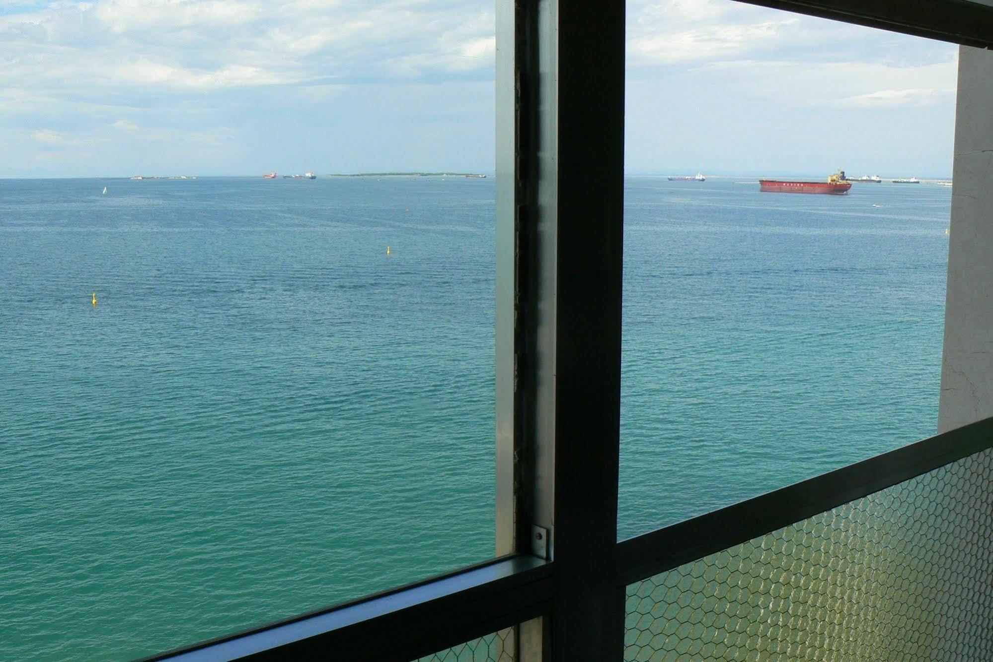 Park Hotel Mar Grande Taranto Luaran gambar